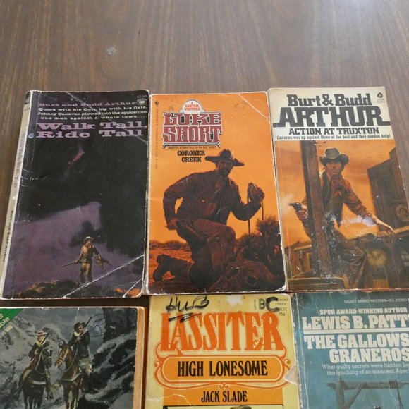 Lot Of 8 Vintage Western Paperbacks Various Authors - Picture 2 of 8